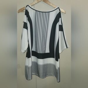 F65 Boxy black white striped blouse cold shoulder 3/4 length sleeves boatneck XL
